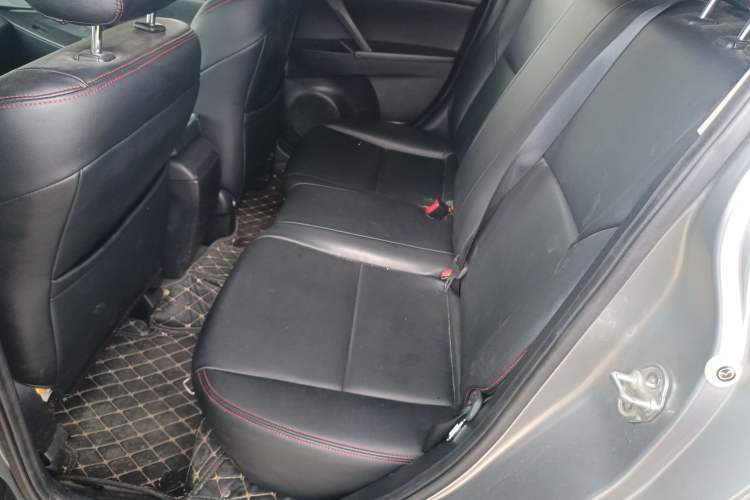 Used Mazda Mazda 3 2013 Sedan 1.6L Manual Elite Model