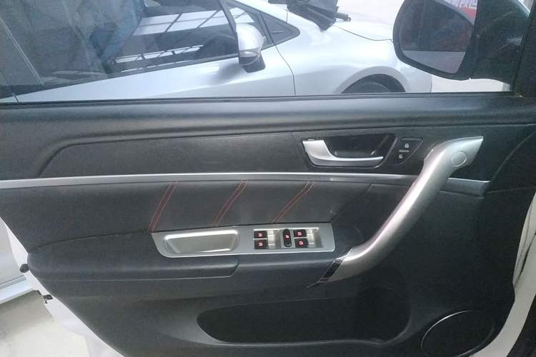 Used Haval M6 2019 1.5T DCT Two-Wheel Drive Value Edition China VI Standard