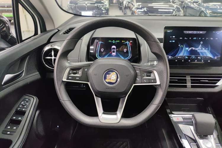 Used BYD Yuan New Energy 2019 EV360 Smart Connect Enjoyment Model Steering Wheel