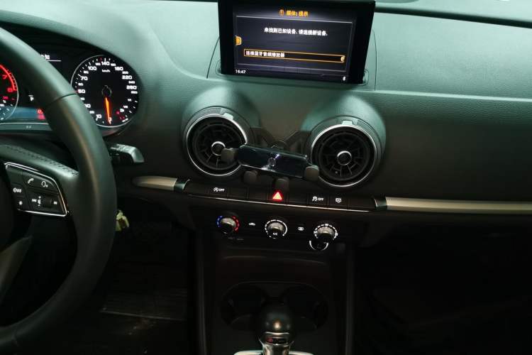 Used Audi A3 2020 Restyled Sportback 35 TFSI Entry-Level China VI Emission Standard
