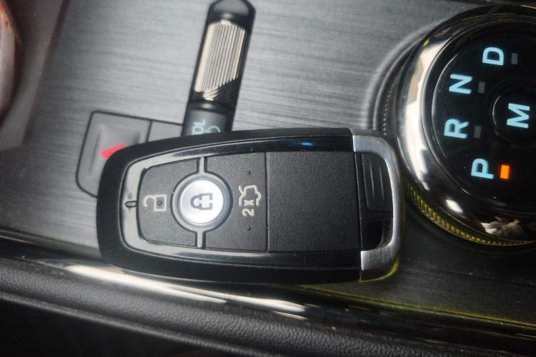 Used Ford EVOS 2022 Facelift EcoBoost 245 ST-Line