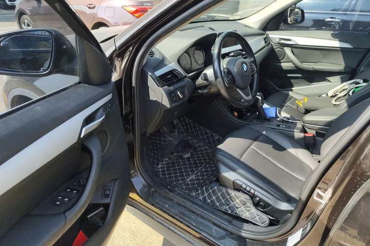 Used BMW X1 2019 sDrive20Li Leading Model