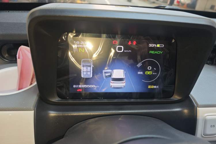 Used Wuling Hongguang MINIEV 2022 GAMEBOY 200km Gaming Edition with Lithium Iron Phosphate