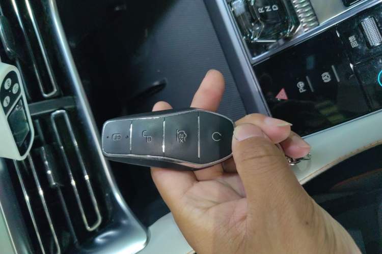 Used BYD Song PLUS New Energy 2023 Champion Edition EV 605KM Flagship PLUS