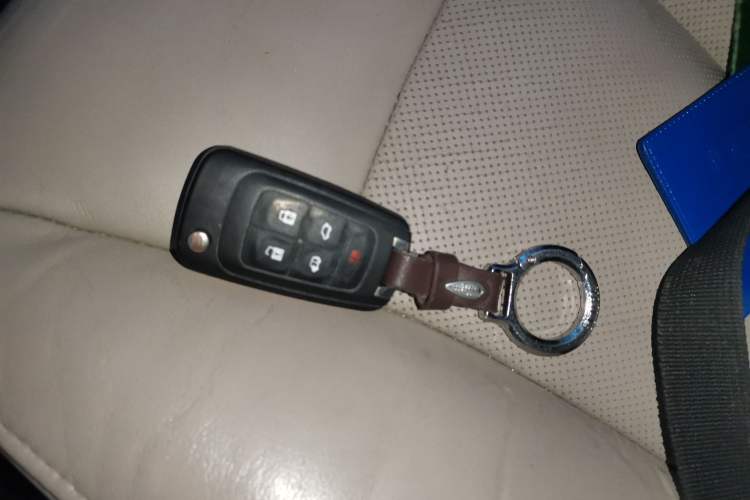 Used Buick GL8 2011 3.0L XT Luxury Business Flagship Edition
