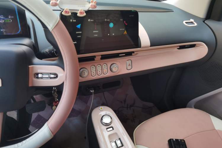 Used CHANGAN NEVO Lumin 2022 155 km – Refreshingly Sweet Edition Audio And AC Panel