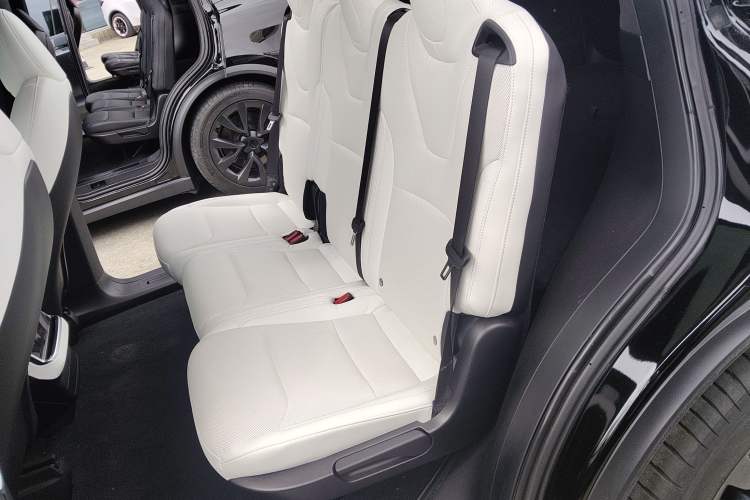 Used Tesla Model X 2023 Dual-Motor All-Wheel-Drive Version
