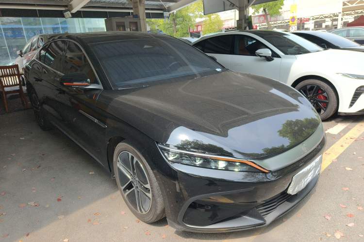 Used BYD Han 2023 EV Champion Edition 605KM Front-Drive Premium Model
