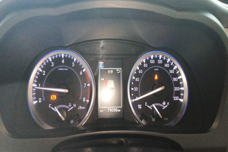 Used Toyota Highlander 2018 2.0T Four-Wheel Drive Prestige Version 7 Seats China VI Standard