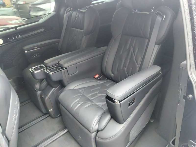 Used Zeekr 009 2024 Six-Seat Executive Version 4WD 108 kWh — 16