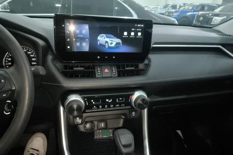 Used Toyota Wildlander 2024 2.0L CVT Two-Wheel Drive Leading Edition