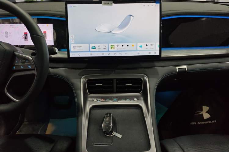 Used BYD Sealion 07 DM-i 2025 150 Flagship+ Edition Audio And AC Panel