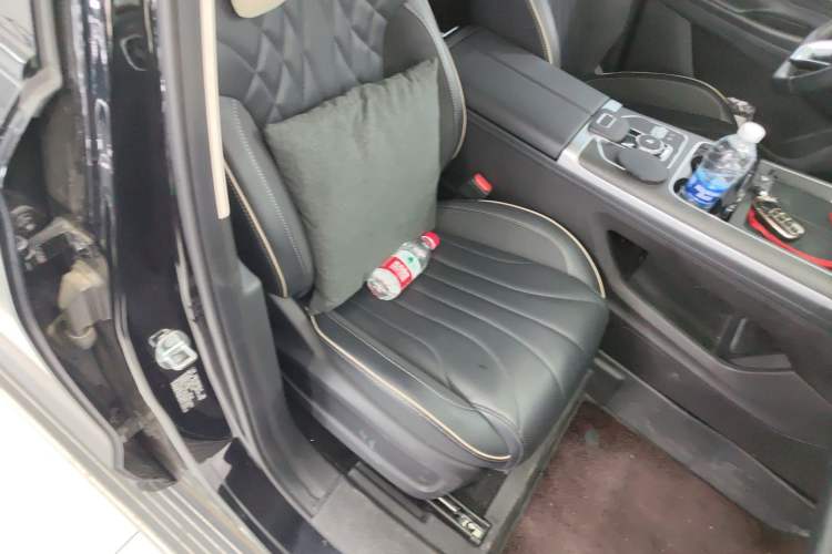 Used Chery Tiggo 9 2023 2.0T Dual-Clutch Two-Wheel Drive Leading Edition 5 Seats