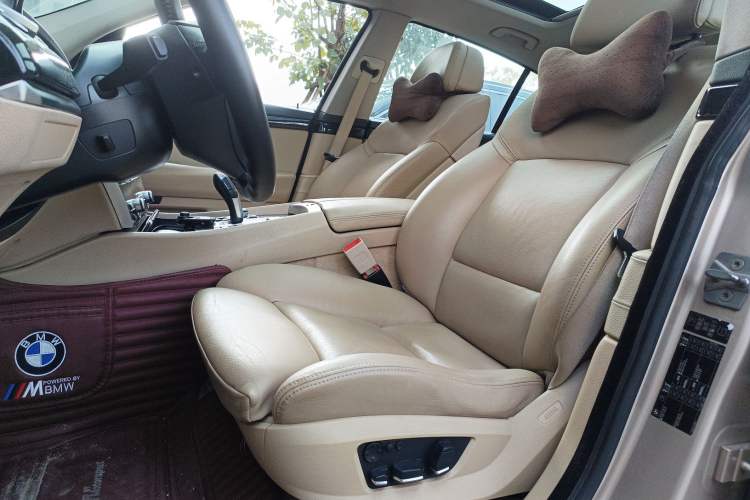 Used BMW 5 Series GT 2013 535i Leading Model