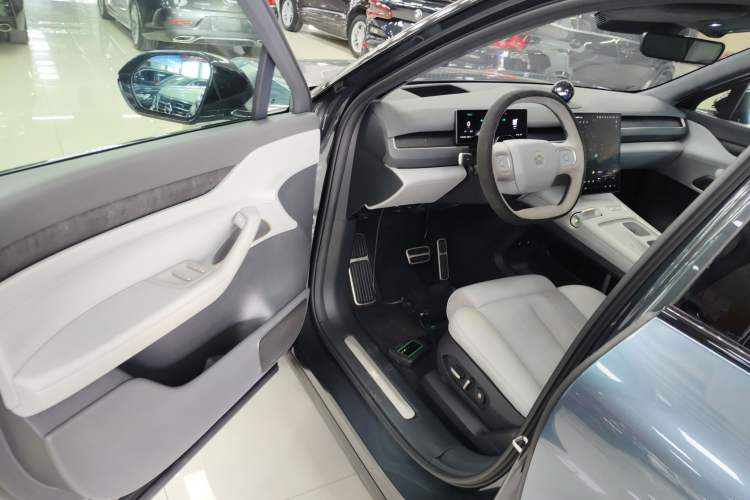 Used Nio ES8 2023 75 kWh