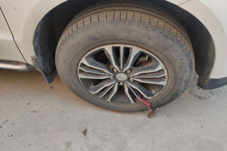 Used Geely Auto Vision X6 2018 1.8L Manual 4G Connect Luxury Edition