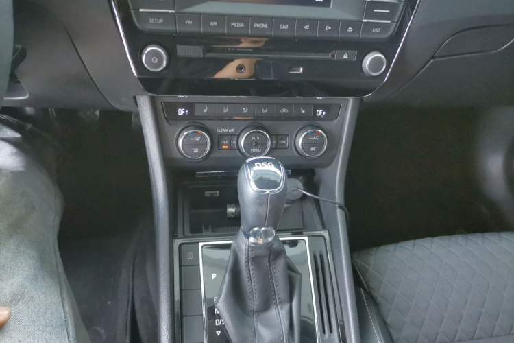 Used Skoda Superb 2016 TSI280 DSG Innovation Edition