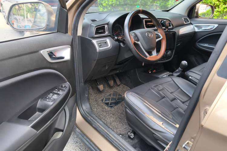 Used FAW Junpai D60 2015 1.5L Manual Standard Edition