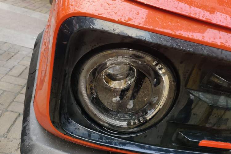 Used Geely Galaxy Panda 2025 210km Panda Rider Right Front Headlight