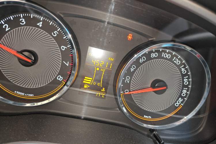 Used Chevrolet Sail 2015 Sail 3 1.3L Manual Ideal Edition