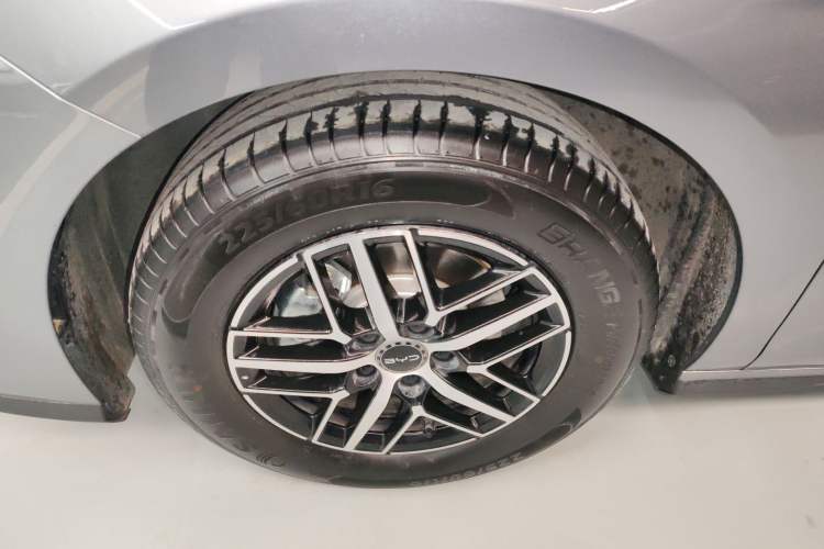 Used BYD Seal 05 DM-i 2025 DM-i Intelligent Drive 120KM Flagship Model
