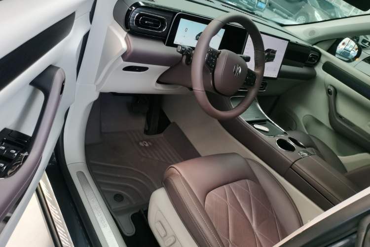 Used Leapmotor C11 2024 All-Electric 580 Luxury Edition