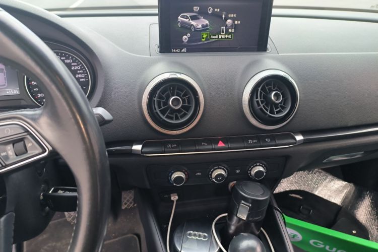 Used Audi A3 2018 30th Anniversary Edition Sportback 35 TFSI Fashion Model
