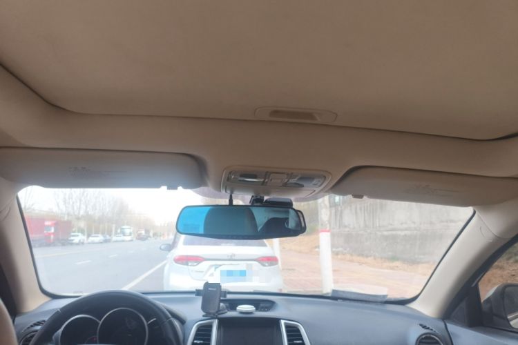 Used Changan Eado 2015 1.6L Manual Luxury Model China IV Standard