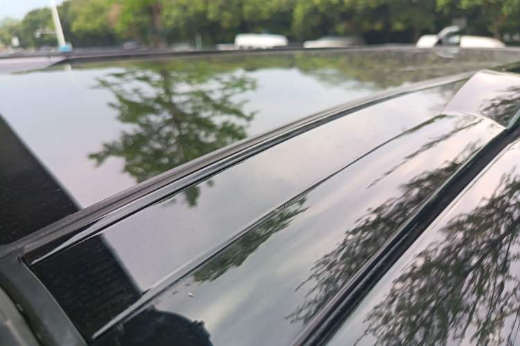 Used Land Rover Defender 2023 90 2.0T P300 SE
