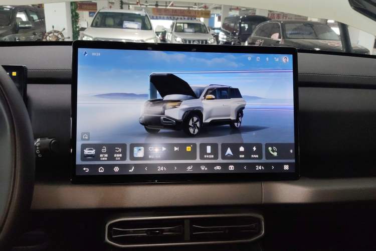 Used Formula Leopard Titanium 3 2025 501KM All-Wheel Drive Intelligent Driving Ultra Version