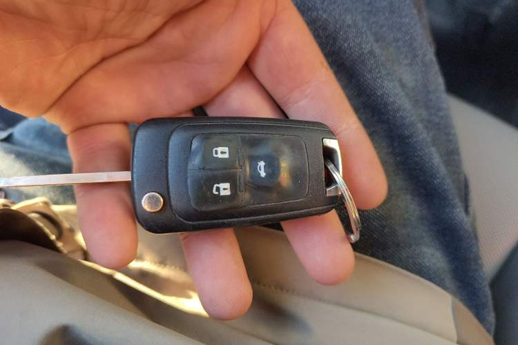 Used Chevrolet Cruze 2013 1.8L SE AT Vehicle Key