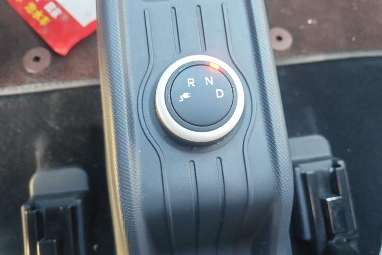 Used Wuling Hongguang MINIEV 2022 Macaron Fashion Edition Lithium-Nickel-Cobalt-Alpha-oxide
