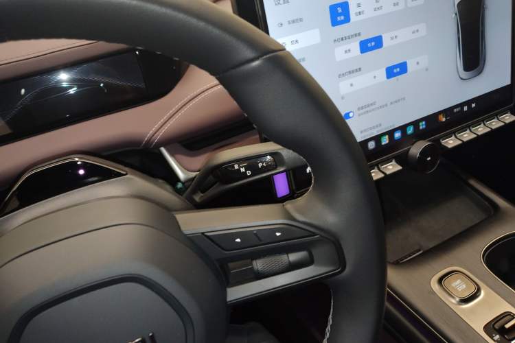 Used Xiaomi Auto SU7 2024 Rear-Drive Long-Range Intelligent Driving Version
