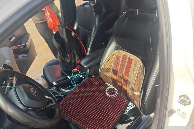 Used Toyota Corolla 2021 Dual-Motor 1.8L E-CVT Elite Edition Left Front Seat