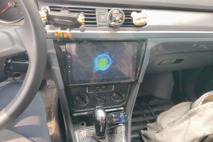 Used Volkswagen Bora 2018 1.5L Automatic Fashion Model Audio And AC Panel