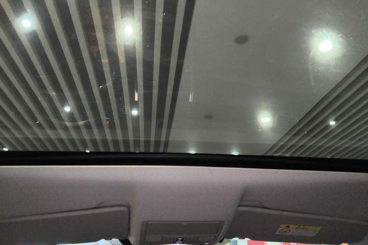 Used Land Rover Discovery Sport 2017 2.0T HSE
