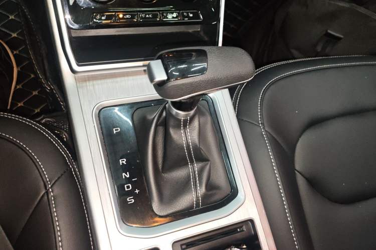 Used Bestune X40 2019 1.6L Automatic Luxury Edition China VI
