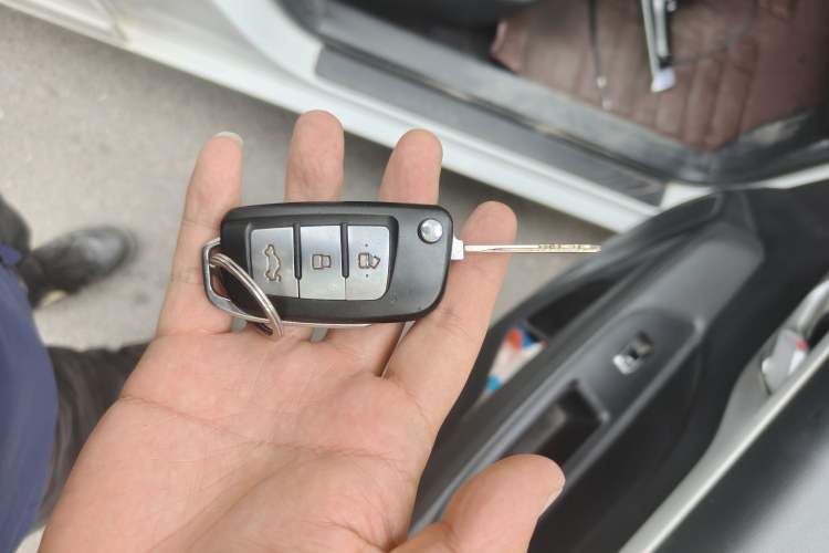 Used Geely Auto Vision 2018 1.5L Manual Happiness Edition Vehicle Key