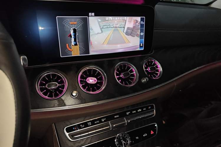 Used Mercedes-Benz E-Class 2019 E 200 L Sport 4MATIC Audio And AC Panel