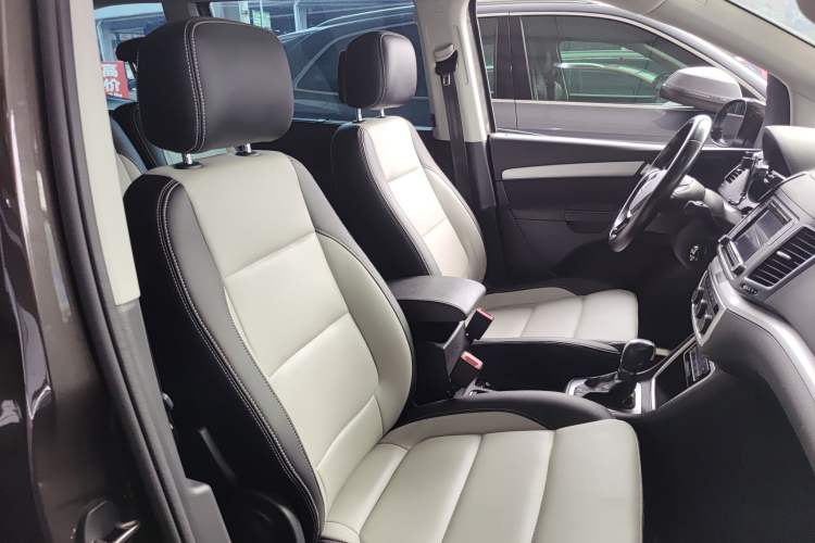 Used Volkswagen Sharan 2016 380TSI Comfort Edition 7-Seater
