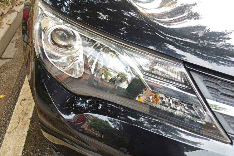 Used Toyota RAV4 2015 2.0L CVT Two-Wheel Drive Urban Edition