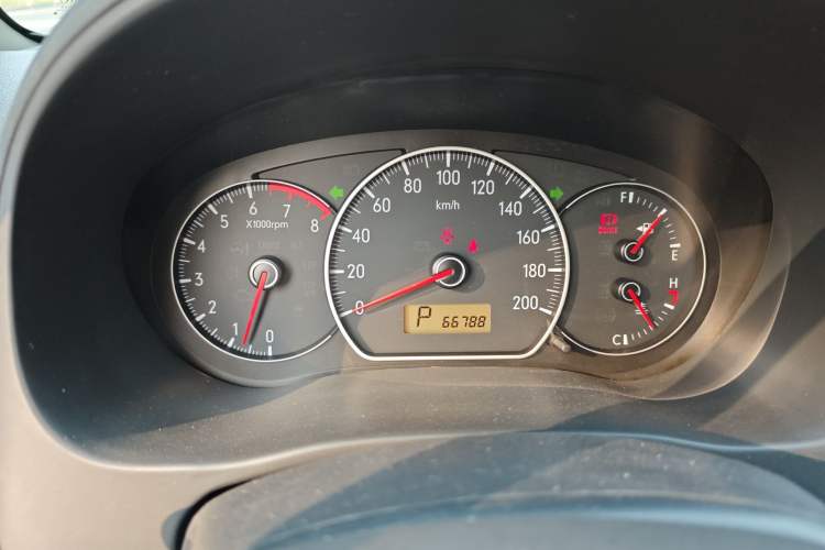 Used Suzuki SX4 2011 Hatchback 1.6L Automatic Comfort Model Instrument Cluster