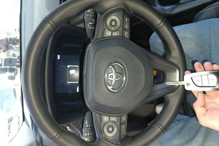 Used Toyota Corolla Cross 2023 2.0L Pioneer Edition