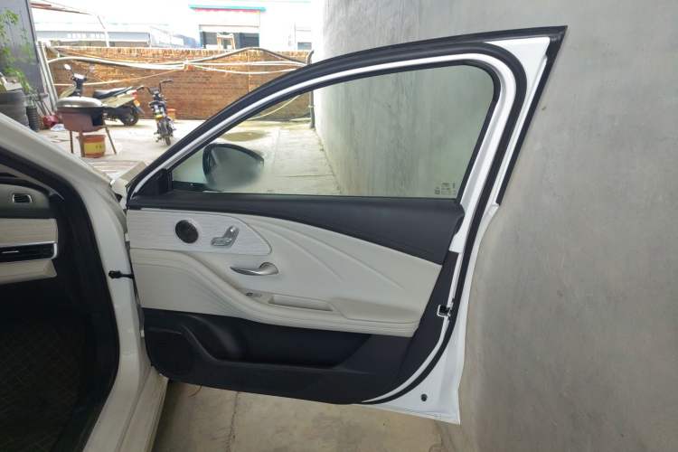 Used Chery Fengyun A8 2024 127 Far Voyage Luxury Edition Right Front Door Interior