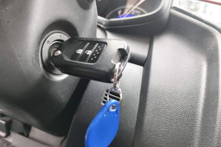 Used Honda Fit 2016 1.5L LXS CVT Comfort Sunroof Version Vehicle Key