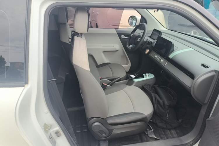 Used CHANGAN NEVO Lumin 2022 155 km – Refreshingly Sweet Edition
