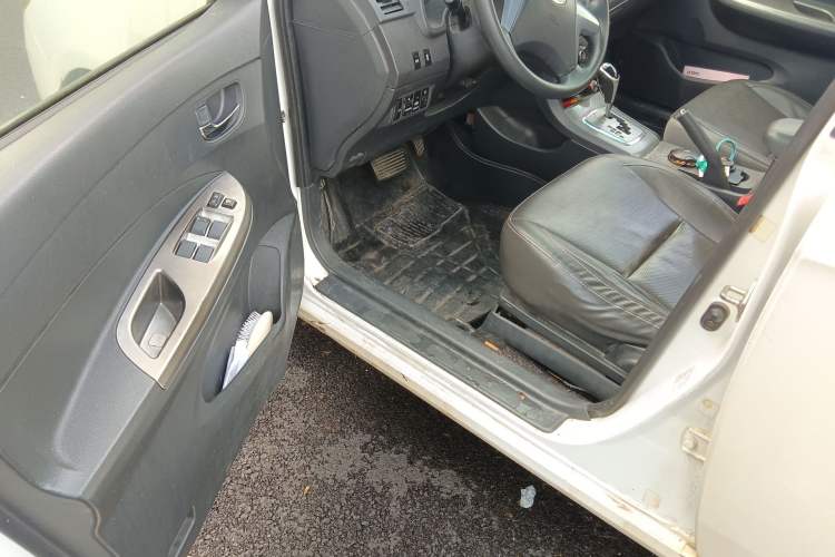 Used BYD L3 2015 Energy-Efficient Model 1.5L Automatic Comfort Edition