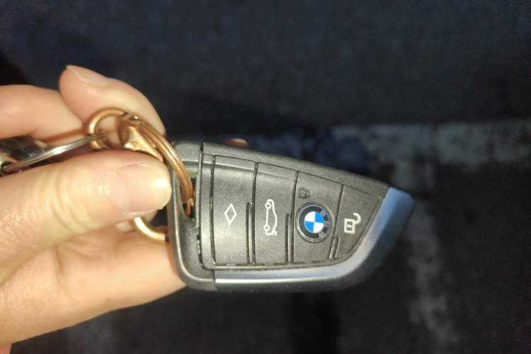 Used BMW X3 2022 Facelift xDrive30i Luxury Edition M Night Edition Package Vehicle Key