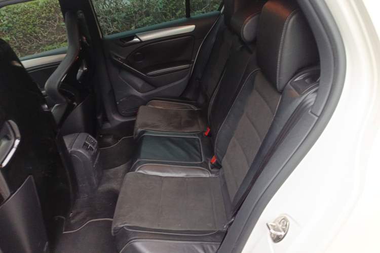 Used Volkswagen Golf 2011 2.0 TSI R
