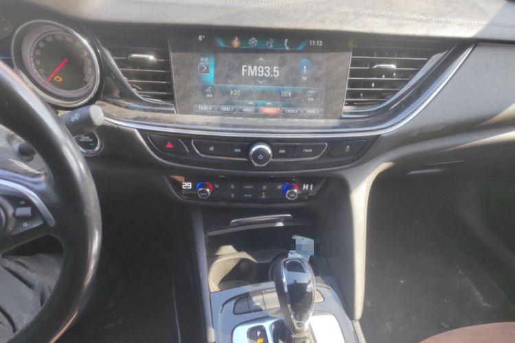 Used Buick Regal 2017 20T Luxury Model
